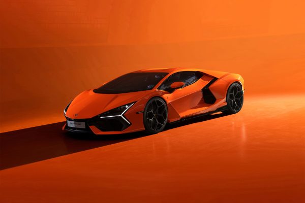 Lamborghini Revuelto (2023) Supply