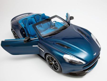 Aston Martin Vanquish Volante (2013) Online now