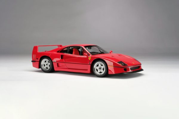 Ferrari F40 (1987) Fashion